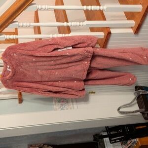 Great Valentine's Day Cozy Pink  Women's Pajamas With Tiny Hearts